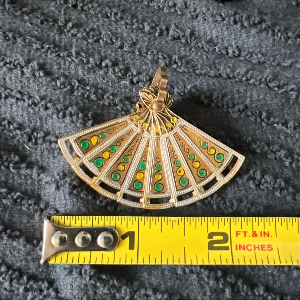 Vintage Goldtone Enamel Reticulated FAN  Brooch